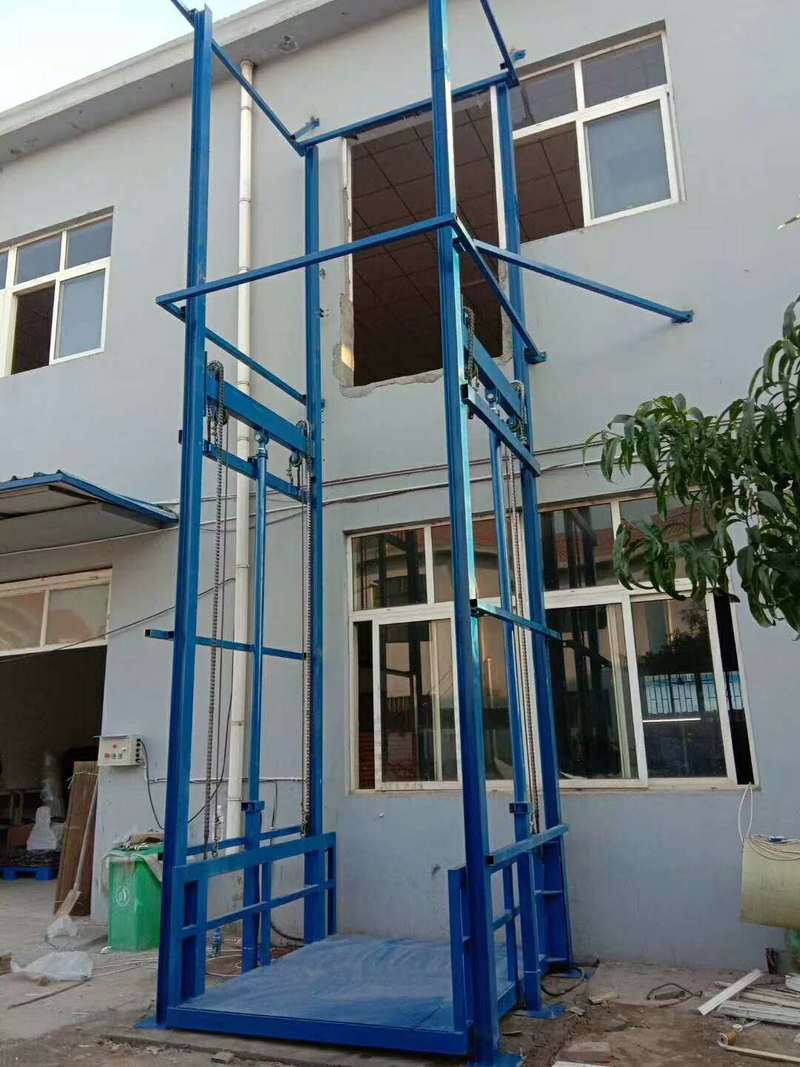 河南简易小型货梯